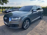 Audi SQ7 4.0 TDI quattro S-Line MEGA AUSSATTUNG - Audi SQ7 Unfallwagen