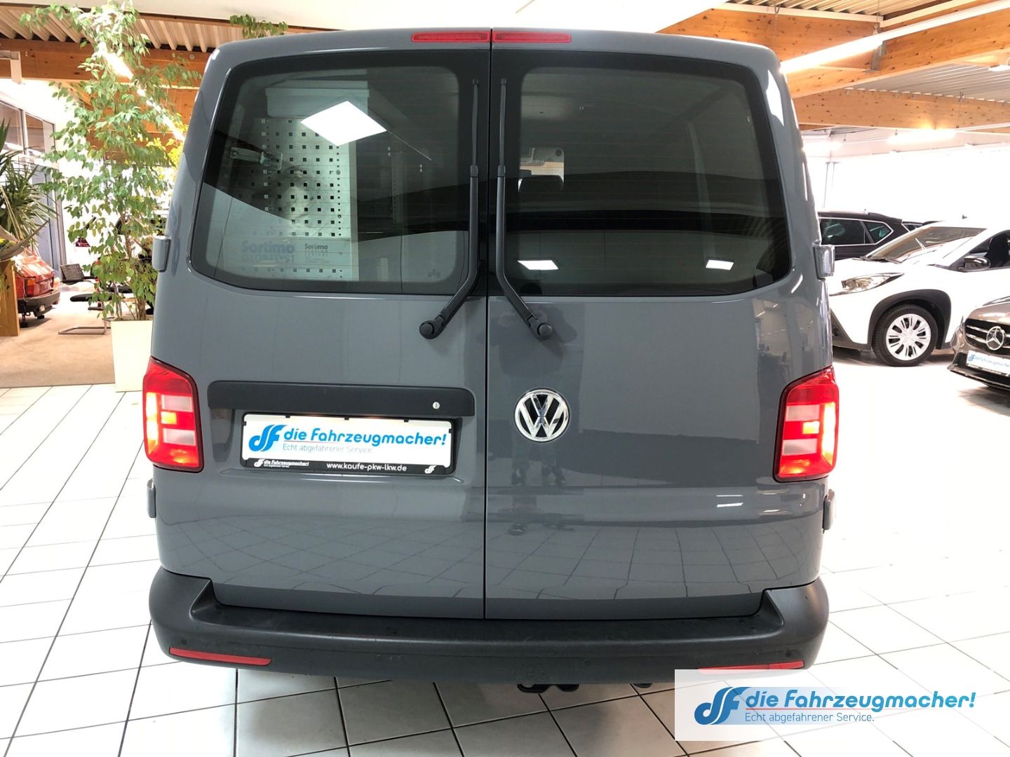 Fahrzeugabbildung Volkswagen T6 Transporter Kasten2.0 TDI Navi Apple CarPlay