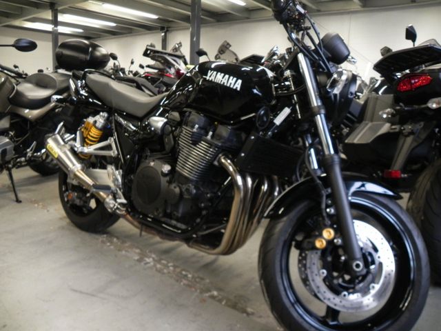 Yamaha XJR 1300 Arrow Öhlins Top