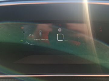 Peugeot 2008 Allure 1.2 PureTech 130 Kam.+KeyLess+LED