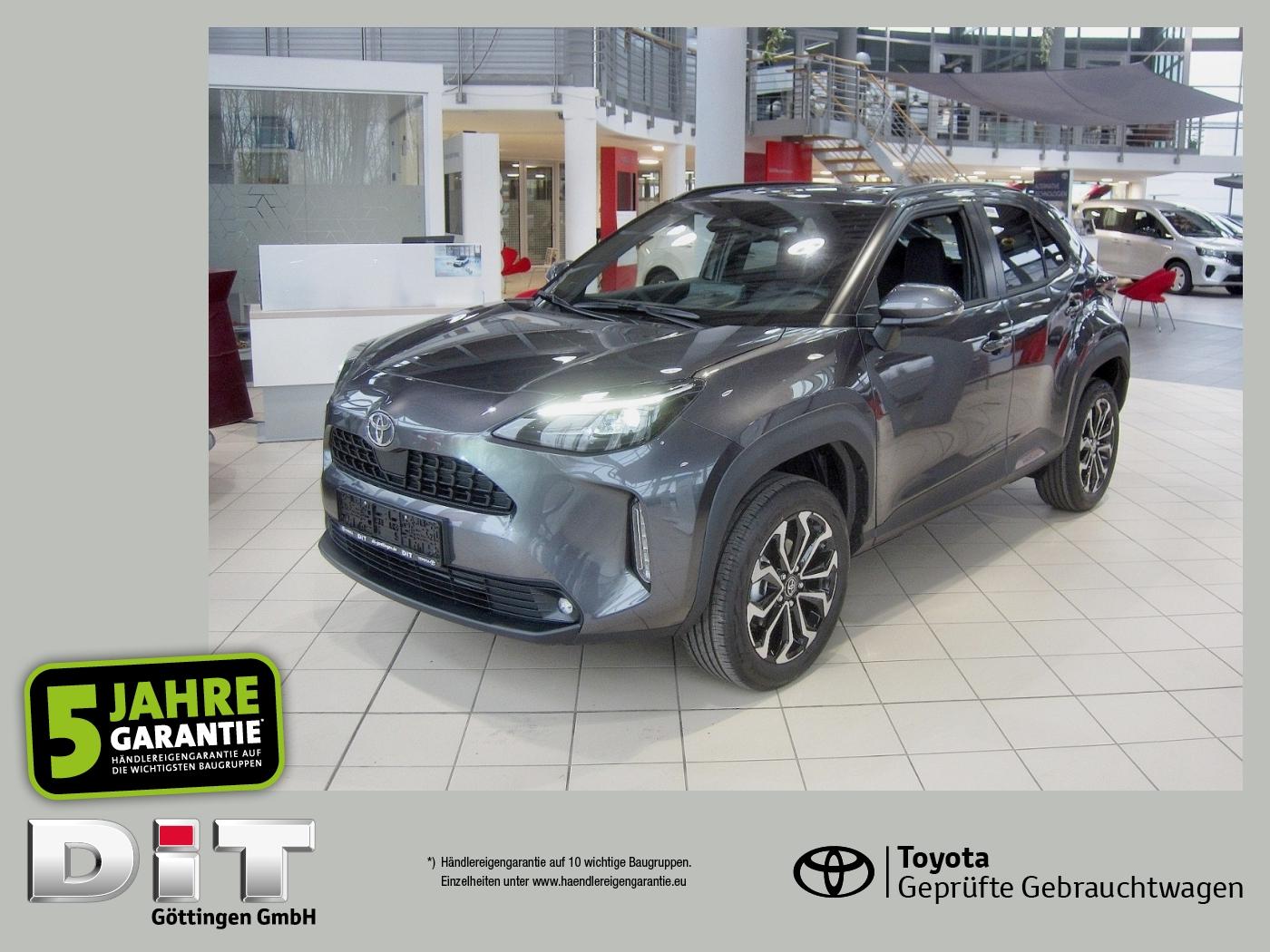 Toyota Yaris Cross 1.5 Hybrid Teamplayer + Winter FLA