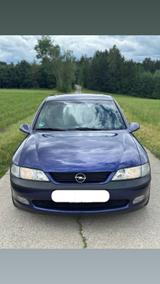 Opel Vectra 1.6 16V  101 PS - gebrauchte Opel Vectra aus dem Jahr 1997