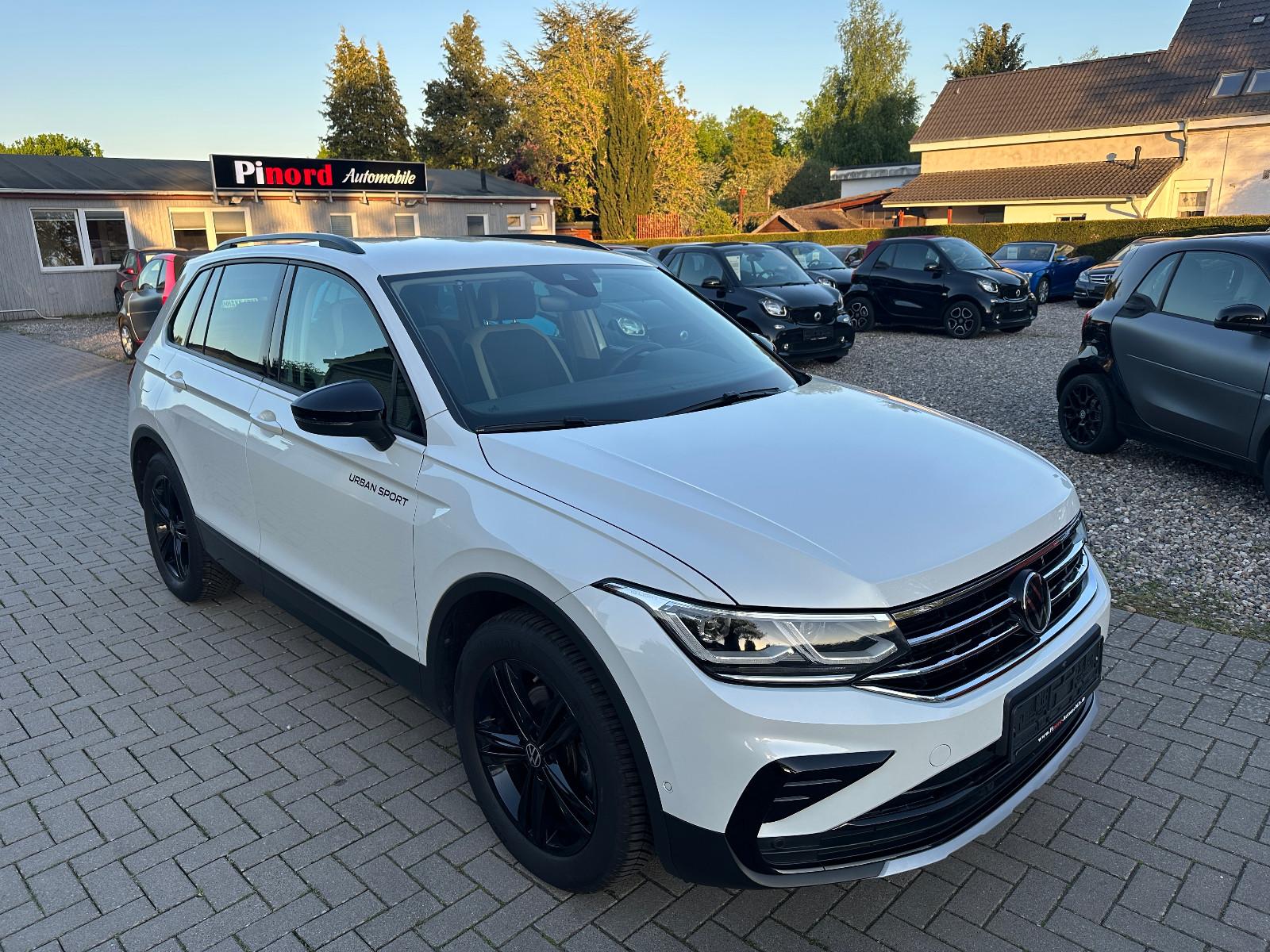 Volkswagen Tiguan Urban SPORT-150PS-LED-ACC-AHK-360°KAM