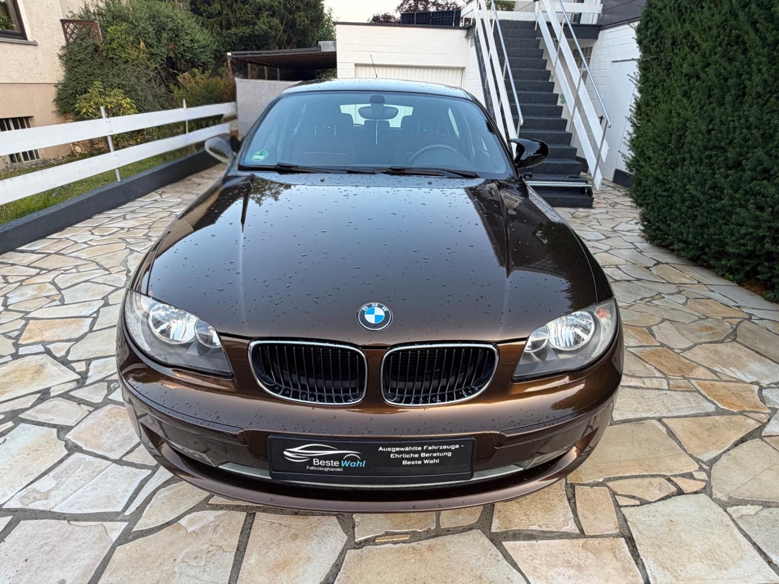 BMW 116i BMW Edition/AHK+Tüv10/27