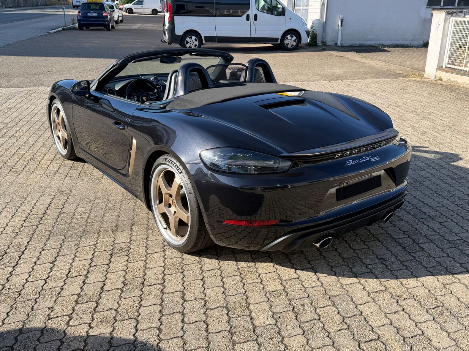 Porsche Boxster 718 GTS 8
