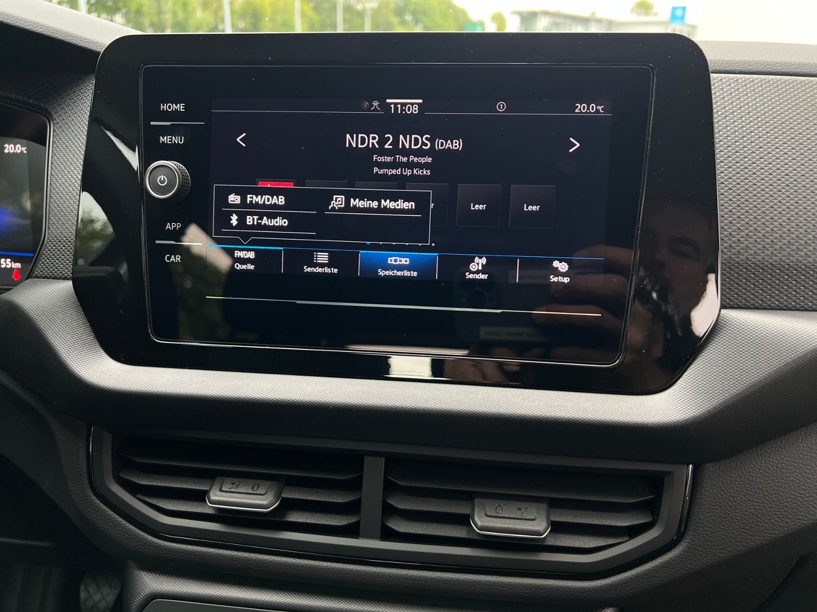 Fahrzeugabbildung Volkswagen T-Cross 1.0 TSI *Garantie, LED, App-Connect, PDC