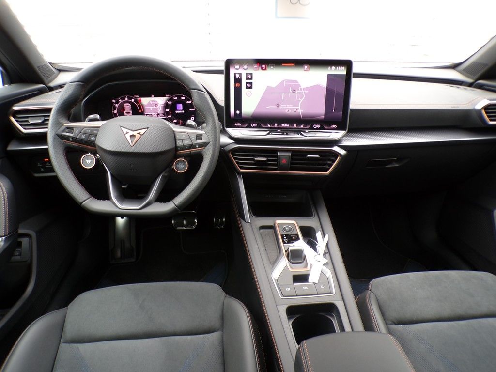 Fahrzeugabbildung CUPRA Formentor VZ 2.0 TSI DSG 4Drive