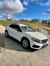 Mercedes-Benz Mercedes GLA250 AMG Line - gebrauchte Mercedes-Benz GLA 250 aus dem Jahr 2014