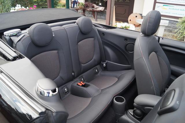 MINI Cooper 100kw Klima-PDC-Sitzheiz.-Allwe- 22447 km