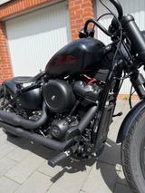 Harley-Davidson Softail Standard Bobber Umbau - Offers