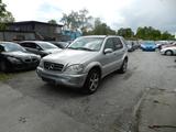 Mercedes-Benz ML 400 CD IAMG AUSSTATTUNG - gebrauchte Mercedes-Benz ML 400 aus dem Jahr 2002