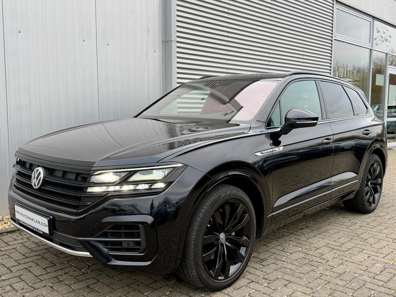Volkswagen Touareg R-Line 4M Ponorama Luftfahrwerk BLACK IQ