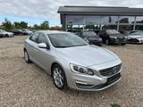 Volvo S60 Lim. Momentum - gebrauchte Volvo S60 aus dem Jahr 2014