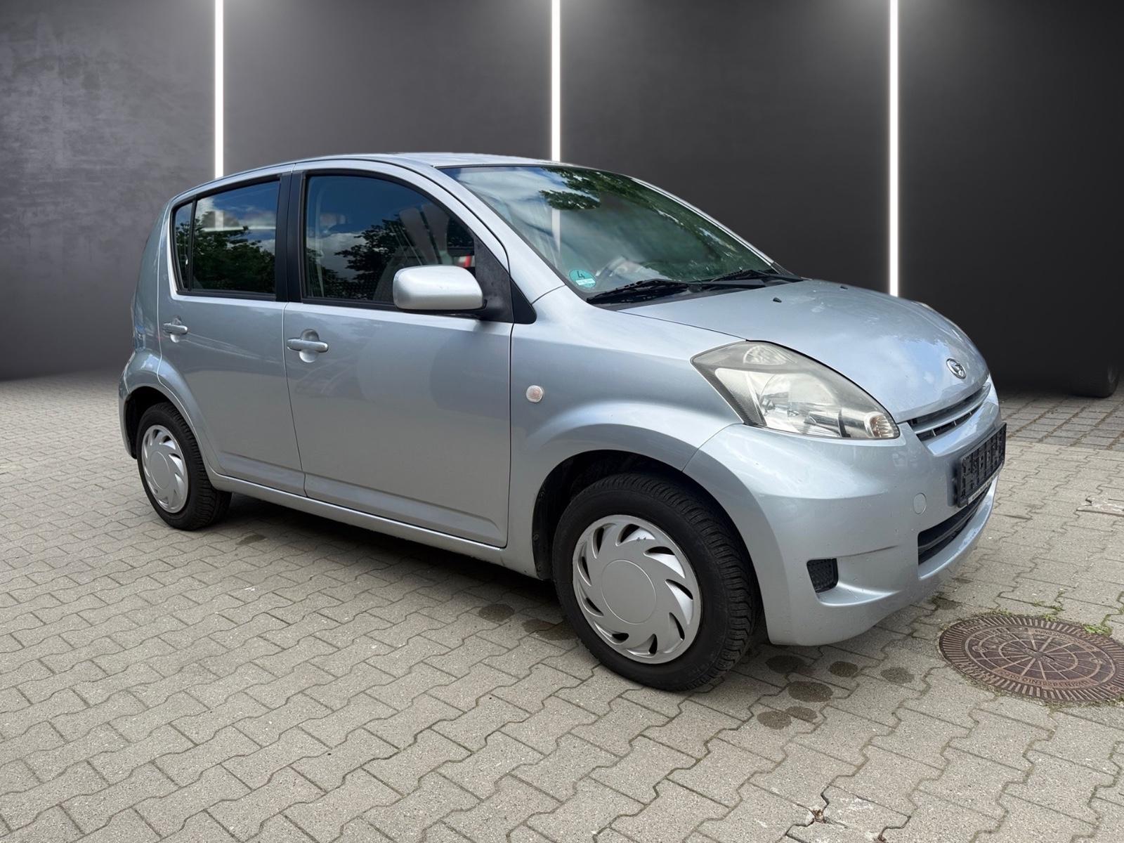 Daihatsu Sirion 1.5 S Klima-Servo+Tüv Neu- Garantie
