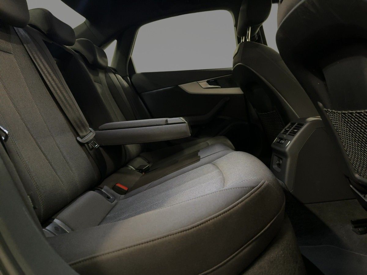 Audi A4 - Bild 11