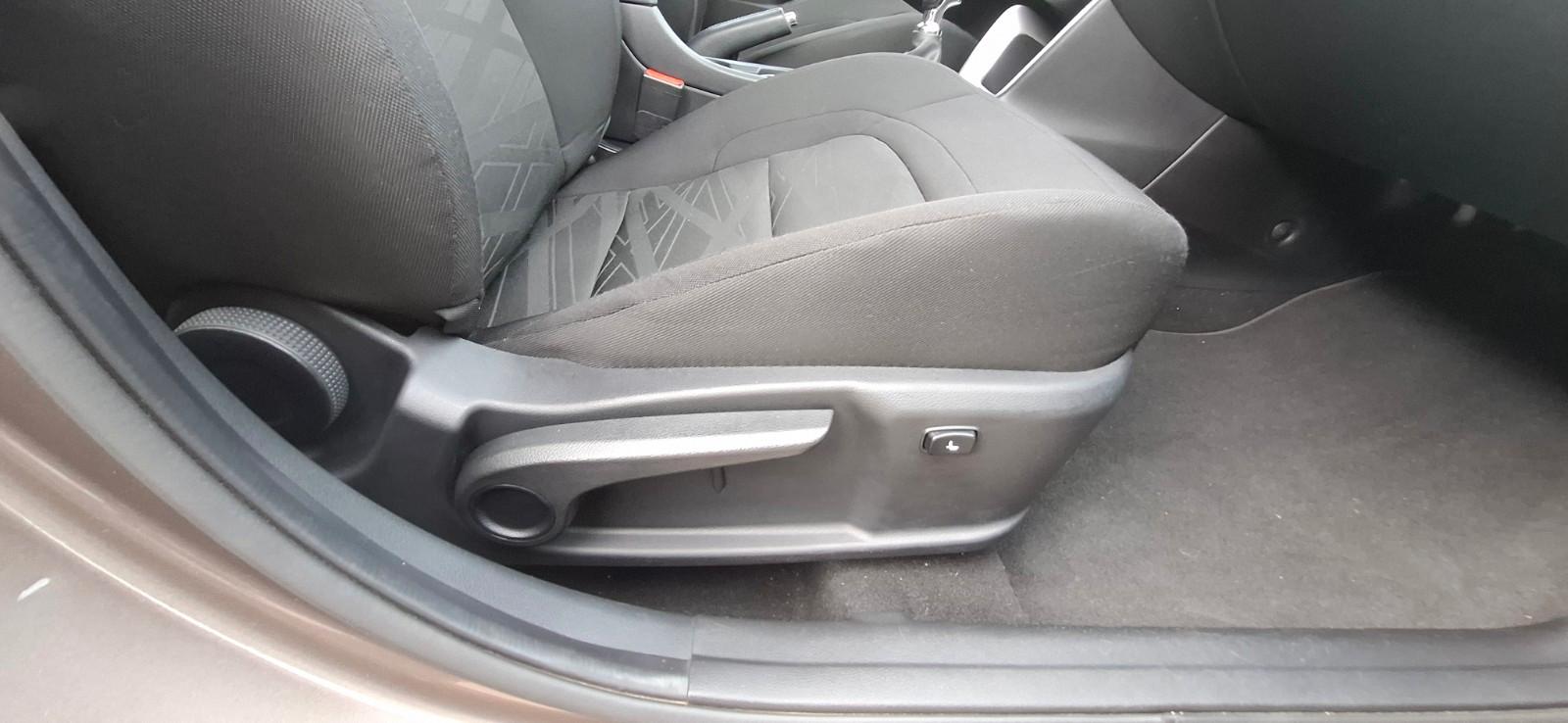 Kia cee'd Sportswagon 1.6 GDI Dream-Team Edition...