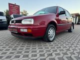 Volkswagen Golf 3/Limousine/1.Hand/TÜV neu/S-Dach/4/5 Türig - VW Gebrauchtwagen von 1996