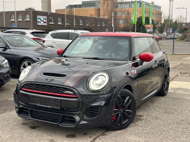 MINI John Cooper Works/LED/PANO/HUD/KAMERA/HK