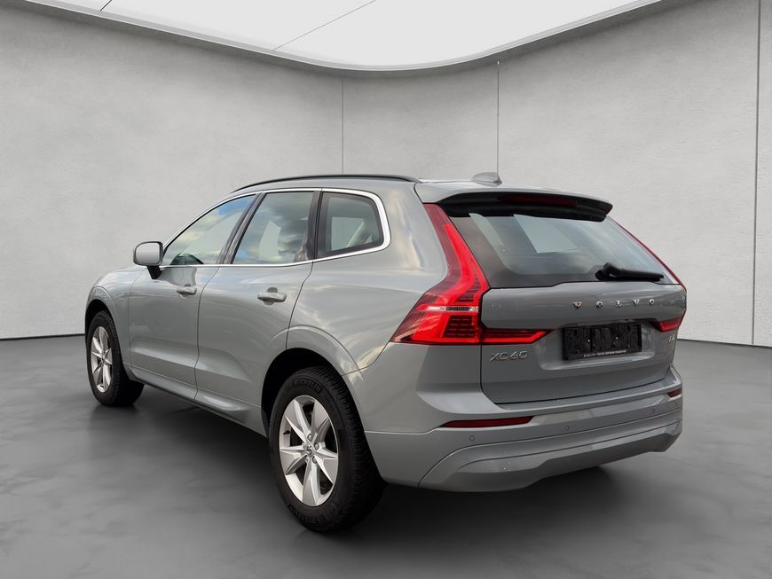 Volvo XC60 B4 Core Aut LED-Thors-Hammer Google-Maps Ka foto 3