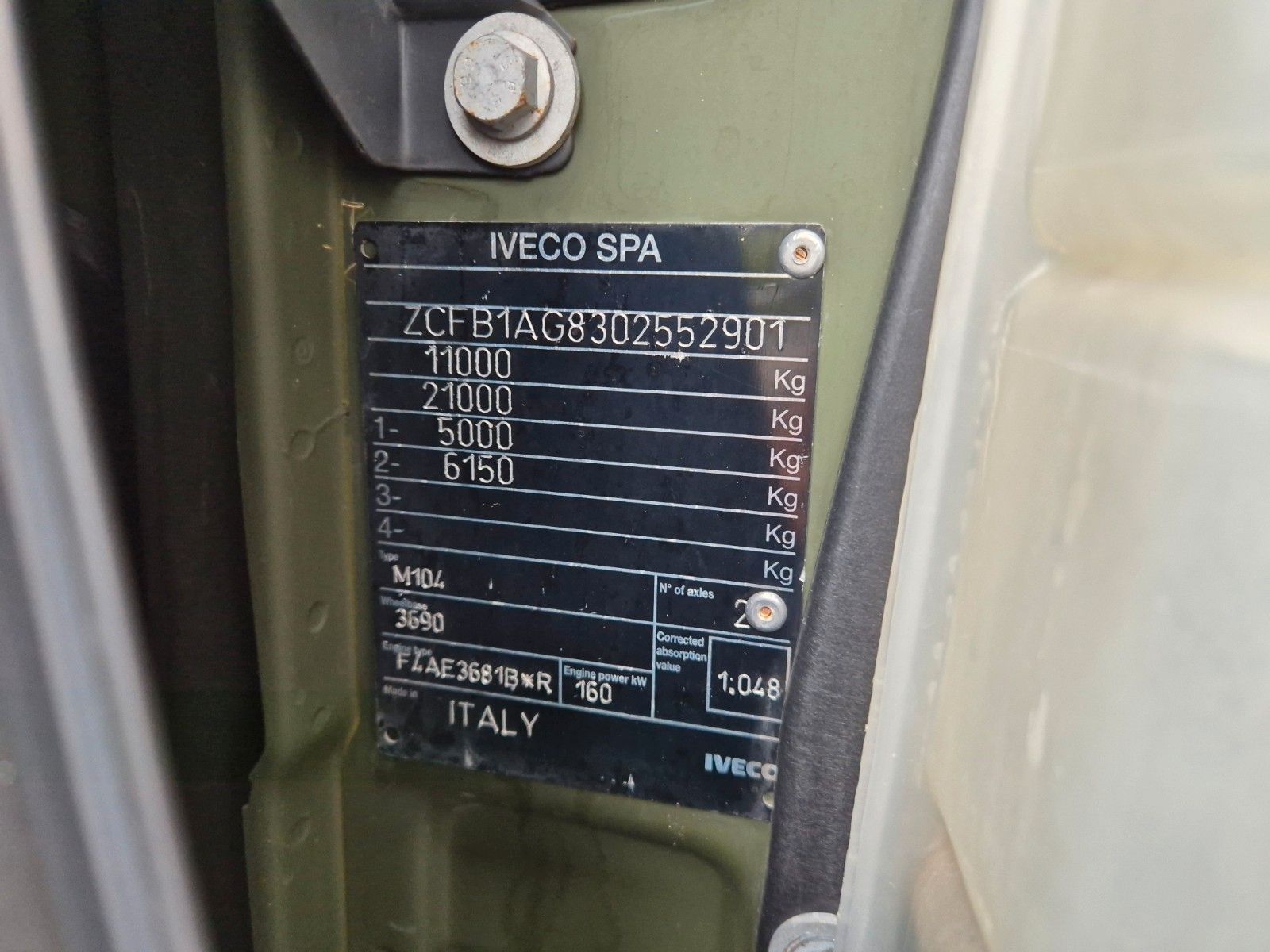 Fahrzeugabbildung Iveco Eurocargo ML100E22WM-BW 4x4 Pritsche L-Haus Bett