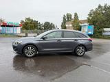 Hyundai i30 CW Kombi PASSION VOLL-SCHECKHEFT*PDC-KAMERA - Hyundai i30: I30cw