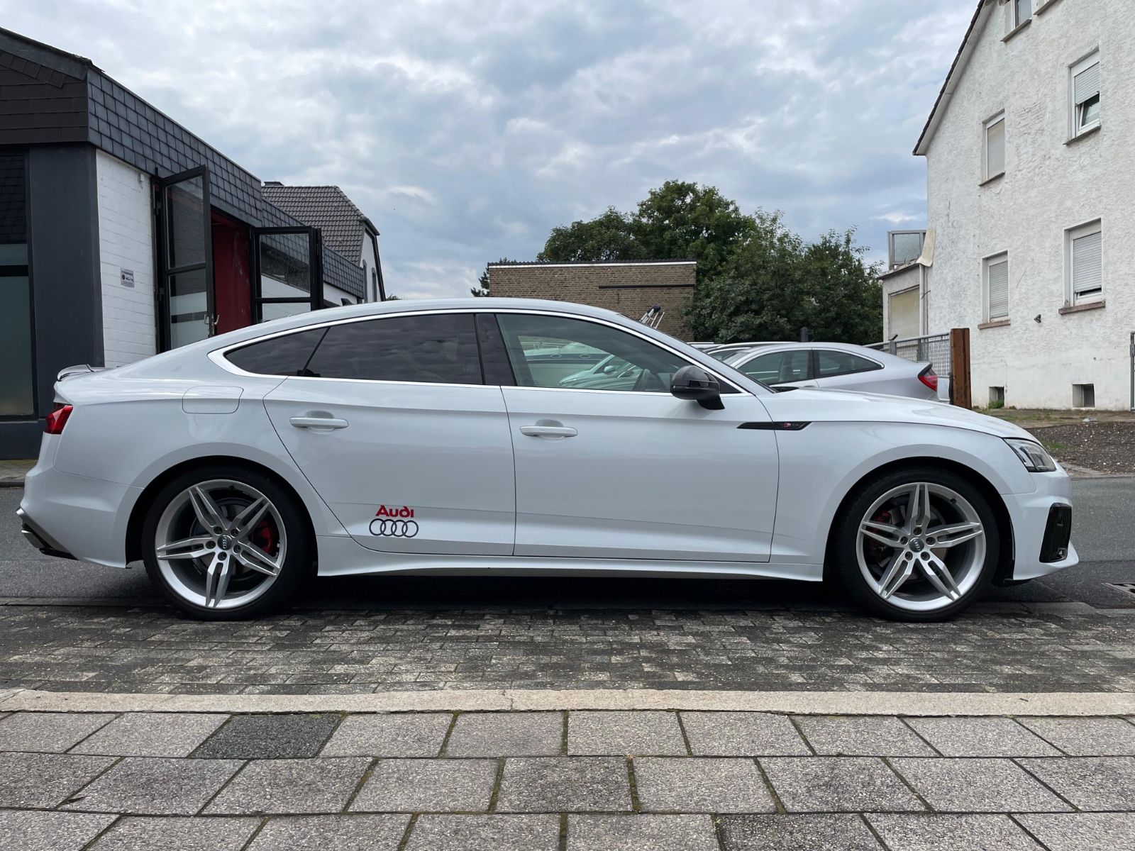 Fahrzeugabbildung Audi A5 Sportback 35 TDI S-Line|DAB|PDC|Navi|Business