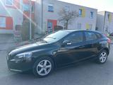 Volvo V40 D2 You!*KLIMAA*XENON*TOP GEPFLEGT*NUR 120.KM - Volvo Gebrauchtwagen in Wiesbaden