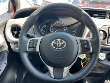 Toyota Yaris - 11