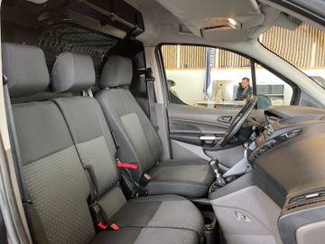 Ford Transit Connect  *3.SITZ*NOTBREMS*AHK*TÜV*RADIO*