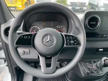 Fahrzeugabbildung Mercedes-Benz Sprinter III 317 CDI L2 H2 Kamera RWD/AWD