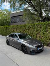 BMW 330d Xdrive F30 - BMW 330 aus 2013 mit Diesel-Antrieb: Limousine