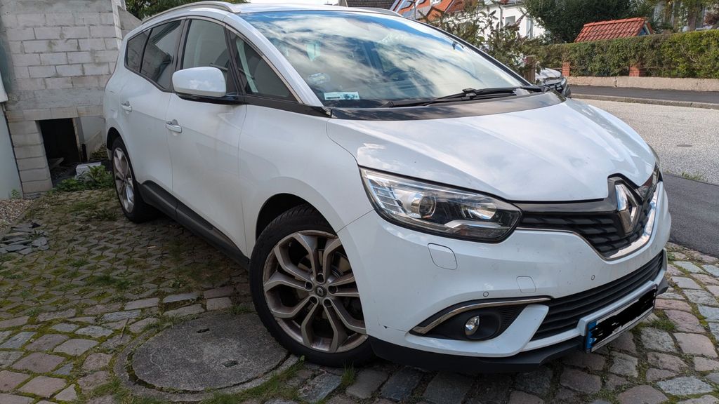Image of Renault Grand Scenic