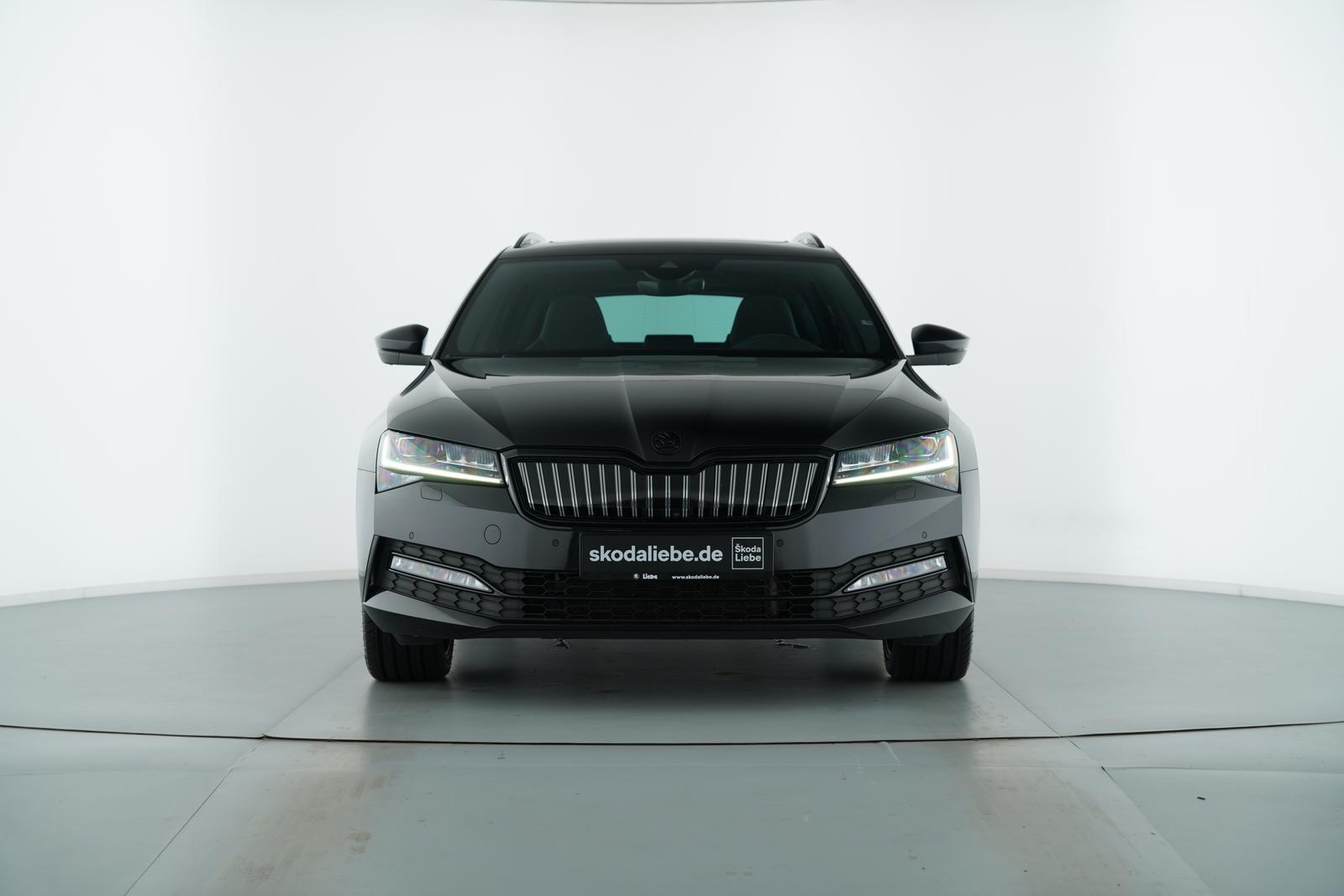 Skoda SUPERB C. SPORTLINE iV DSG STANDHZ+MATRIX-BEAM