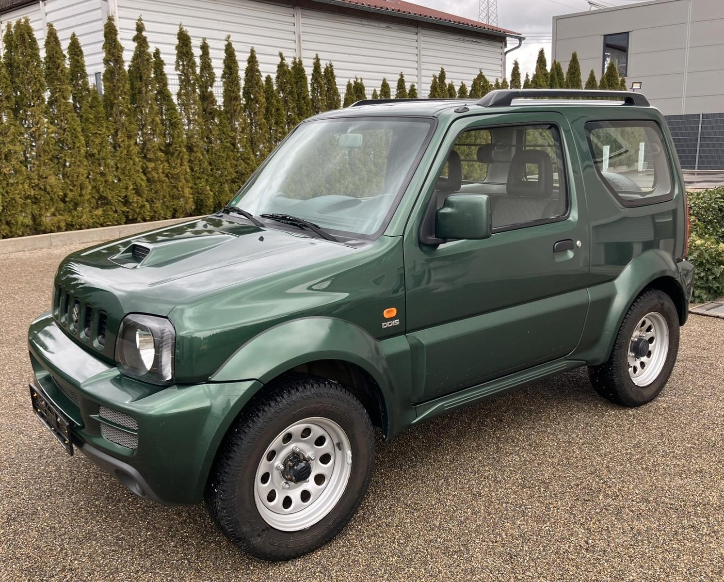 Suzuki Jimny 1.5 DDiS 4WD / Diesel / AHK / TÜV b. 01/27