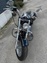 Harley-Davidson Sportster XLH 883 - HARLEY-DAVIDSON XLH