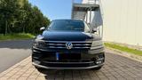 Volkswagen Tiguan Allspace 2.0 TDI DSG 4M Highline 7S HUD - VW Tiguan Allspace von privat