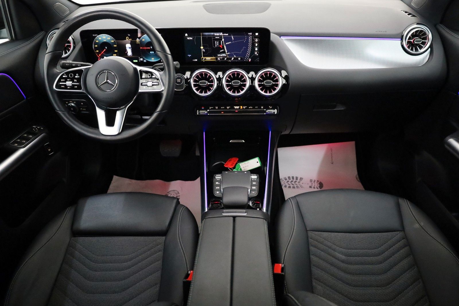 Fahrzeugabbildung Mercedes-Benz EQA 250 Progressive,T.Leder,Navi,LED,SH,Kamera