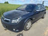 Opel Signum Cosmo Plus*12/26 Tüv - Opel Signum mit Benzin-Antrieb: Limousine, 2.2