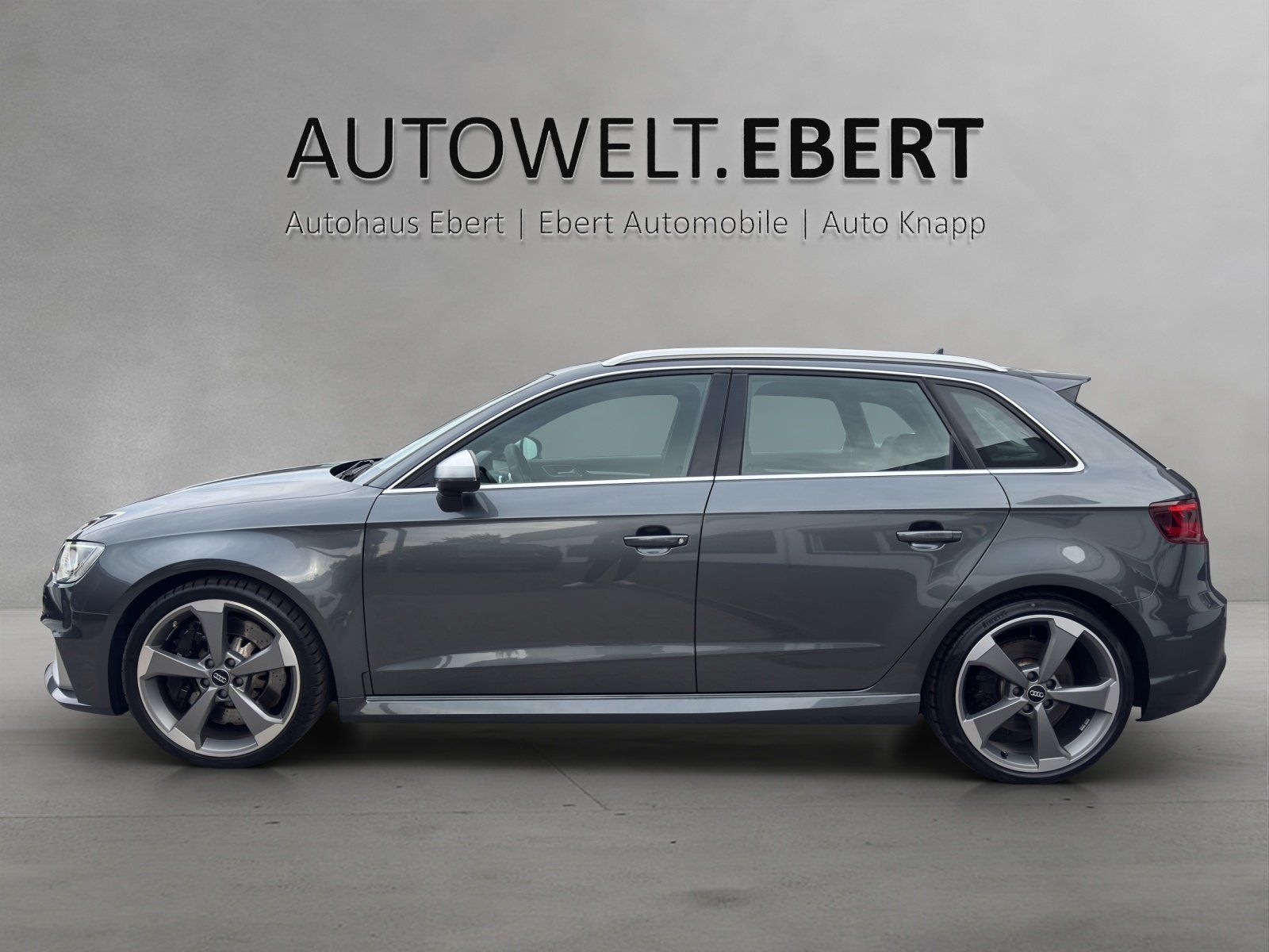 Fahrzeugabbildung Audi RS 3 Sportback 2.5 TFSI quattro/PANO/B&O/280KM/H