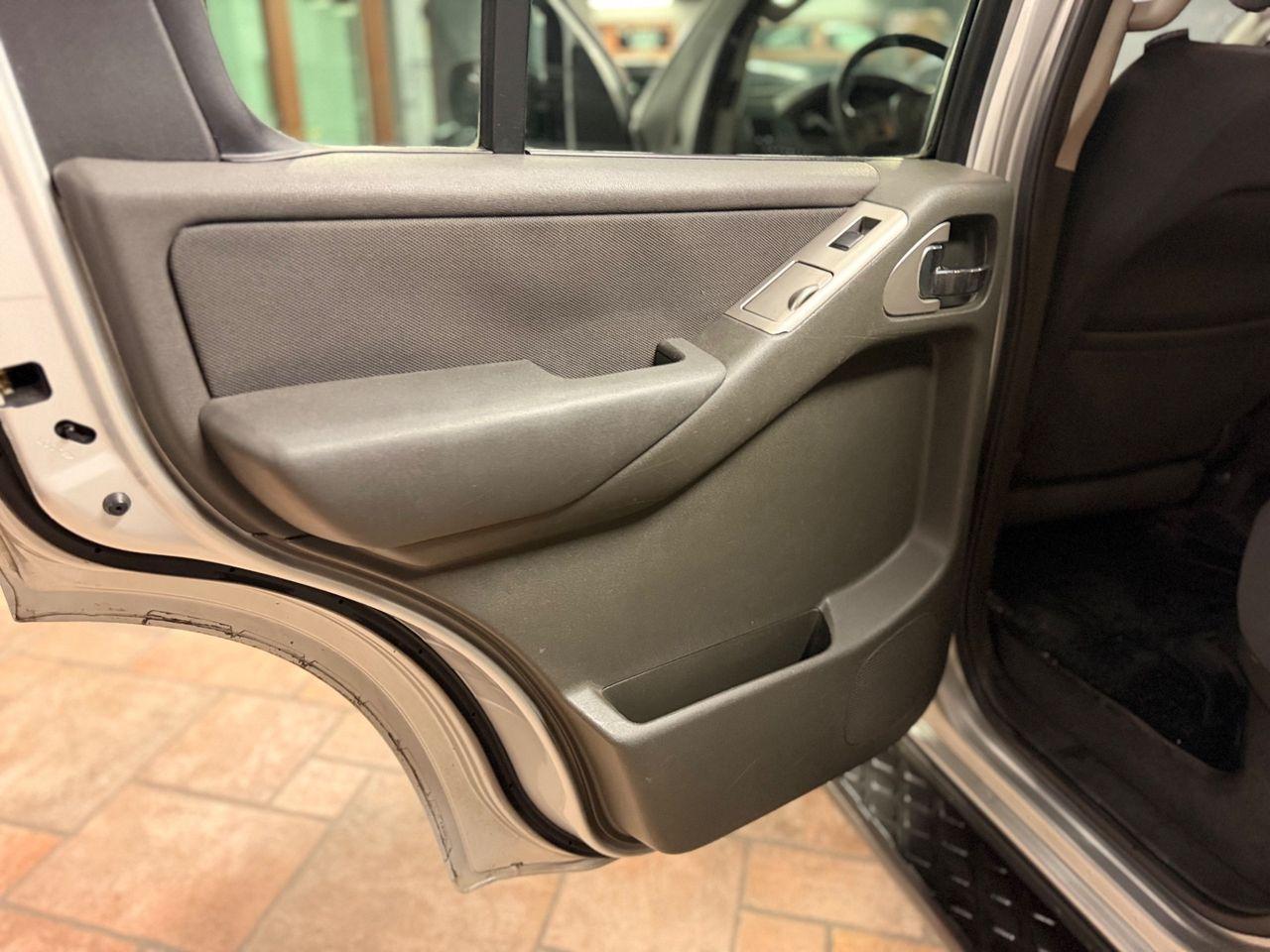 Nissan Pathfinder 2007 — photo 13