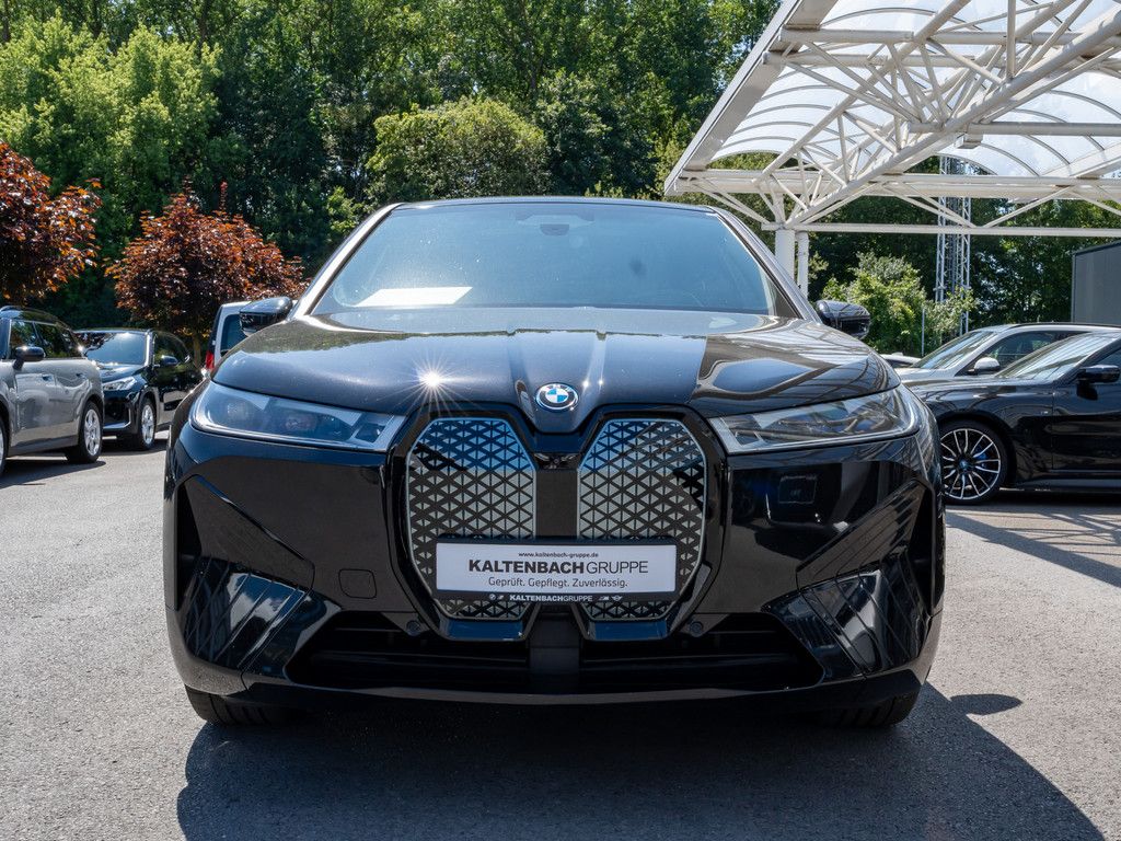 BMW iX M60 PANO AHK HUD 360° LASER LED SITZBELÜFTUNG foto 4