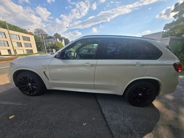 BMW X5 - 11