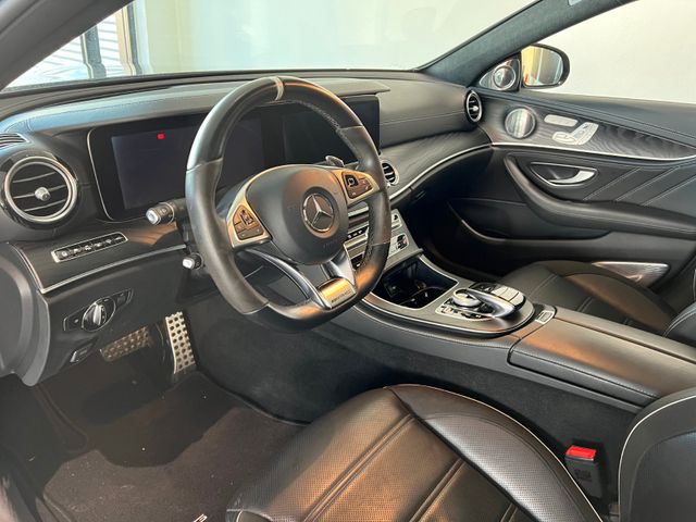Fahrzeugabbildung Mercedes-Benz E 63 S AMG 4Matic+/Sthzg/Memory/Burmester 3D