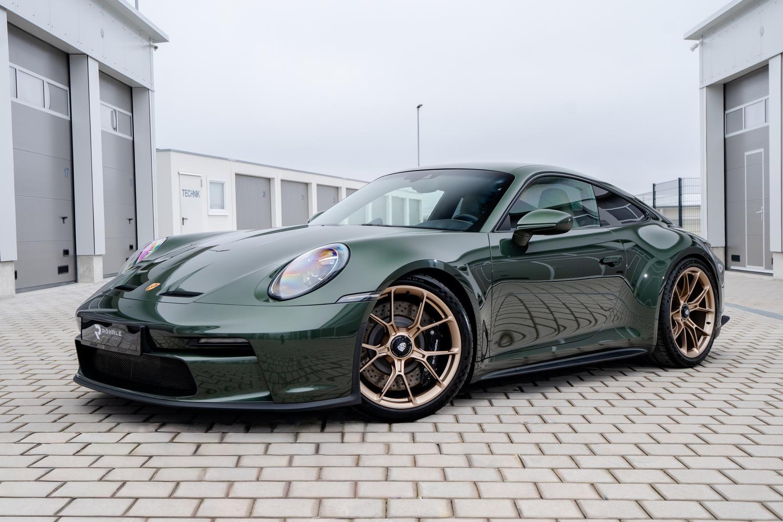 Porsche 992 GT3 Touring | Oak Green |  Islandgrün | Lift