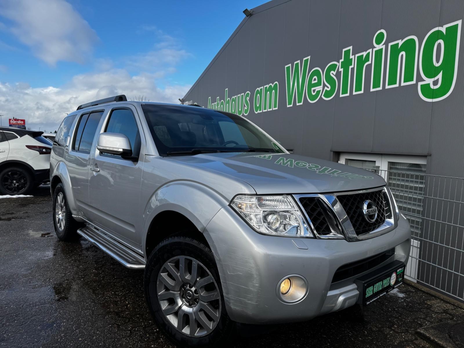 Nissan Pathfinder 2.5D ALLRAD AUTOMATIK 3T AHK 7-SITZER