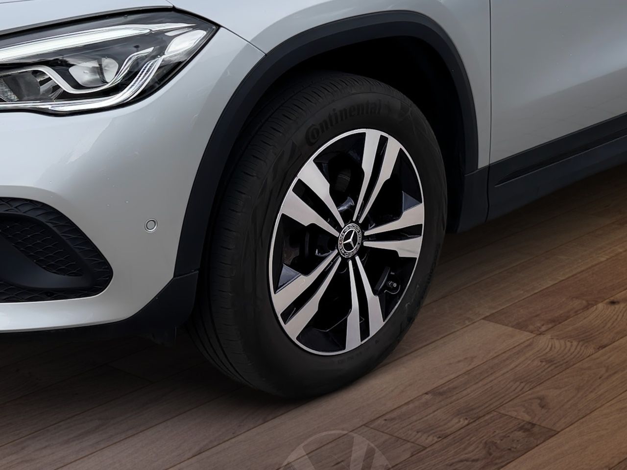 Fahrzeugabbildung Mercedes-Benz GLA 220 d 4m OFFROAD+NIGHT+AHK+KAMERA+LED+