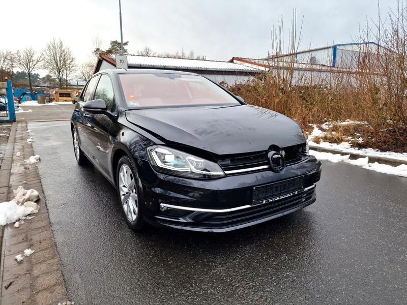 Volkswagen Golf VII Lim. Highline BMT/Start-Stopp