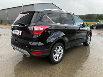 Ford Kuga - 3
