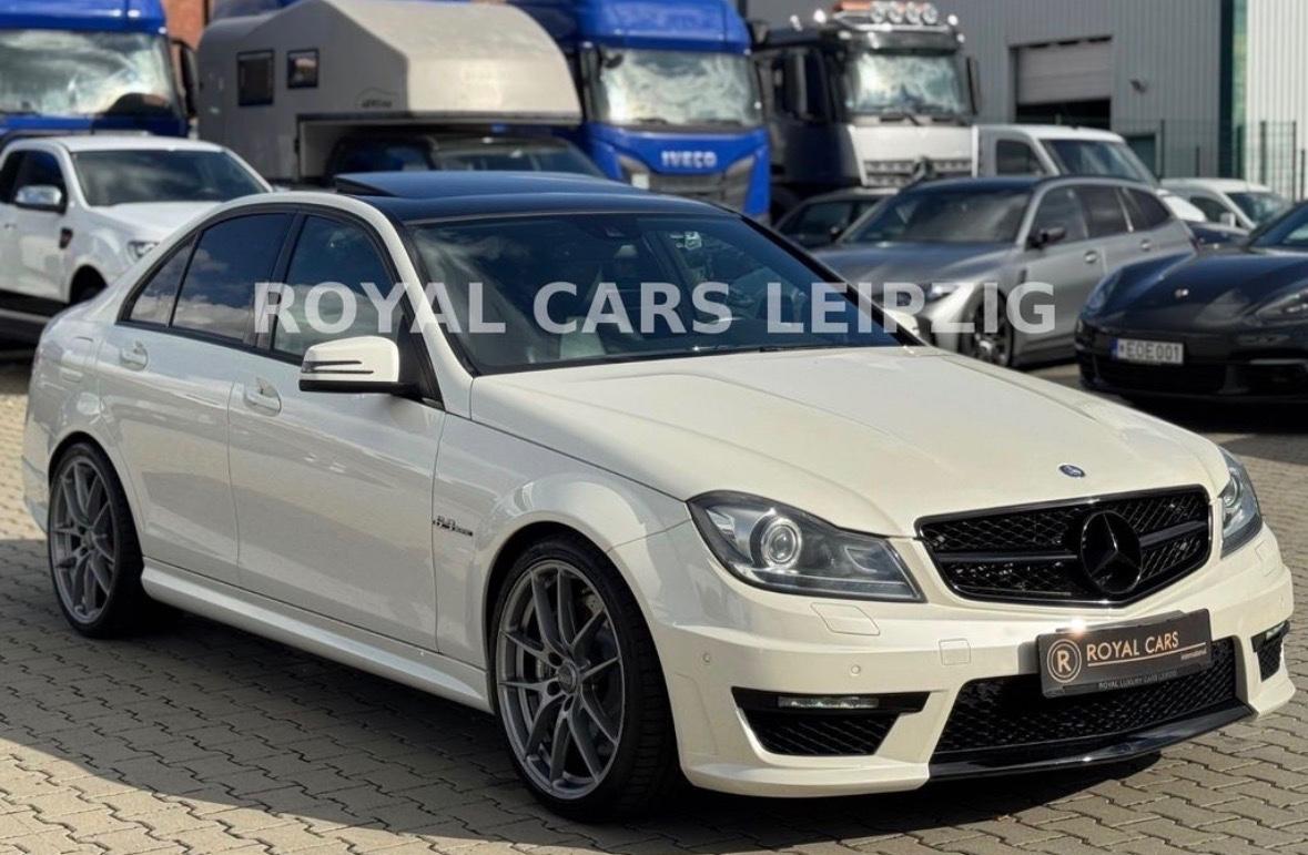 Mercedes-Benz C 63 AMG|Driverspack|DEU FZG|Scheckheft b.M|H&K|