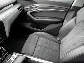 صورة مصغرة 11 لـ 2023 AUDI Q8 E-TRON